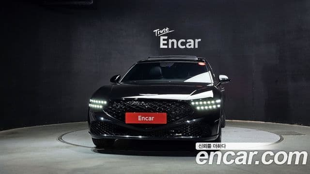 Genesis G90 (RS4) чёрный, 2025 3