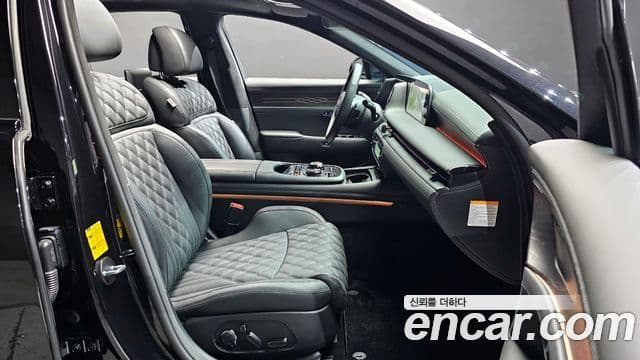 Genesis G90 (RS4) чёрный, 2025 10