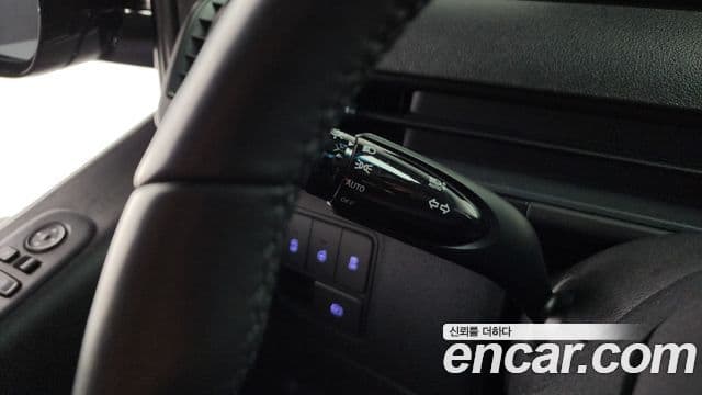 Hyundai Staria Modern, 2025 15