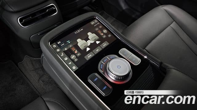 Genesis G90 (RS4) бензин 3.5 турбо AWD, 2022 19