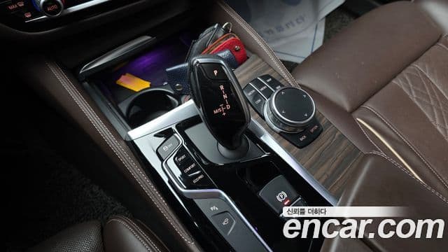 BMW 5시리즈 (G30) 530i M Sport Plus, 2018 9