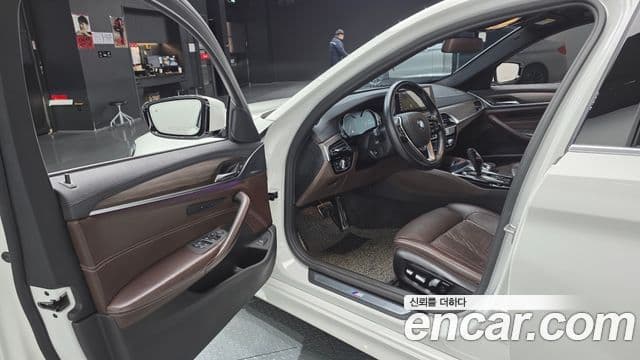 BMW 5시리즈 (G30) 530i M Sport Plus, 2018 11