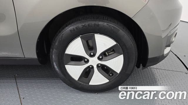 Kia Soul EV, 2018 все фото