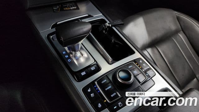 Genesis G80 Premium Luxury, 2017 9