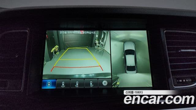 Genesis G80 Premium Luxury, 2017 16