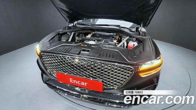 Genesis GV70, 2021 6