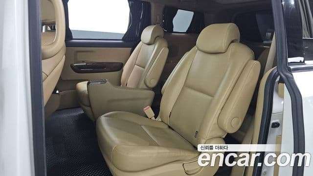 Kia All New Carnival Prestige, 2018 12
