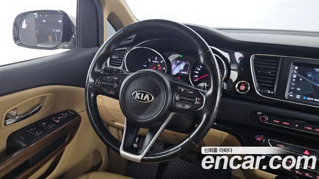 Kia All New Carnival Prestige, 2018 13