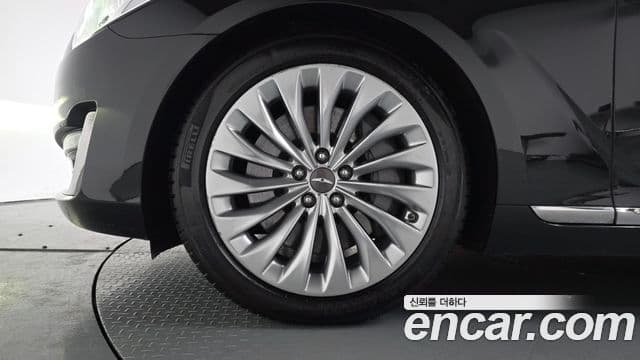 Genesis EQ900 Premium Luxury, 2018 все фото