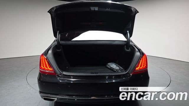 Genesis EQ900 Premium Luxury, 2018 20