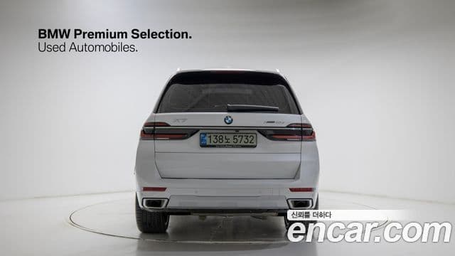 BMW X7 (G07) xDrive 40d Design Pure Excellence 6인승, 2025 4