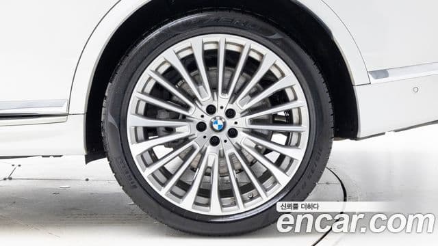 BMW X7 (G07) xDrive 40d Design Pure Excellence 6인승, 2025 все фото