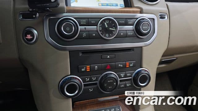 Land Rover Discovery 4 3.0 SDV6 SE, 2014 16