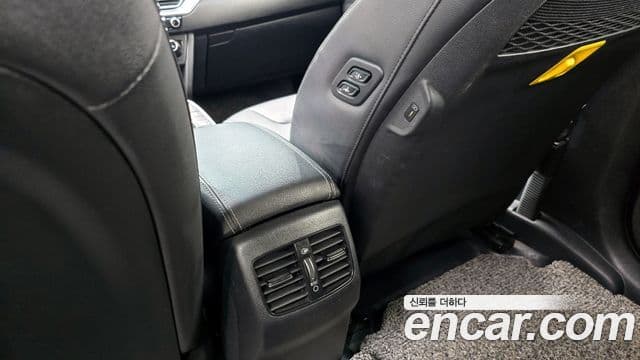 Kia Niro Plus Light (таксомоторный тип), 2023 18