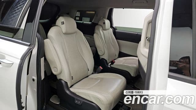 Kia Carnival 4세대 Signature, 2021 12