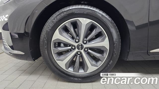 Kia K8 гибрид Noblesse, 2023 все фото