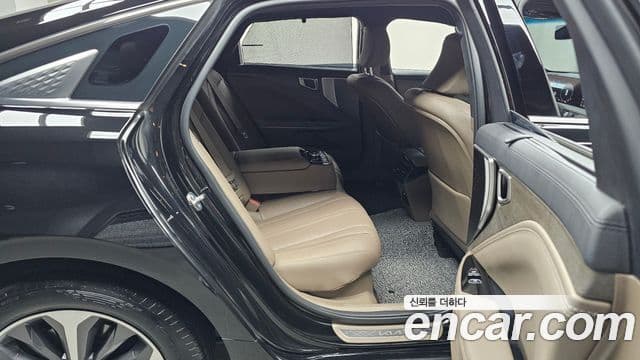 Kia K8 гибрид Noblesse, 2023 12