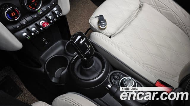 Mini Cooper S кабриолет 3세대, 2023 9