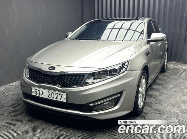 Kia K5 Prestige, 2012 3