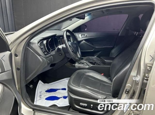 Kia K5 Prestige, 2012 6