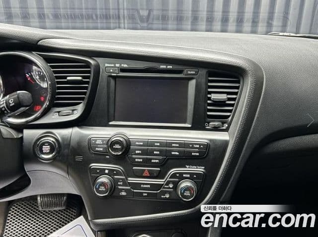 Kia K5 Prestige, 2012 11