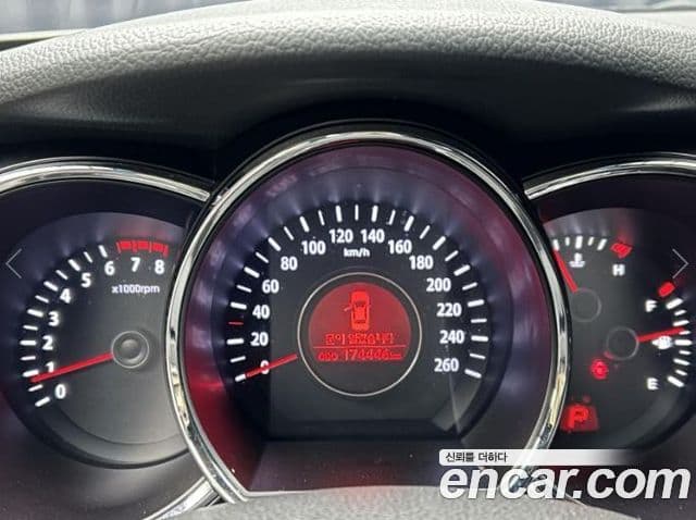 Kia K5 Prestige, 2012 18