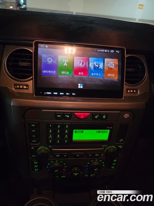 Land Rover Discovery 3 4.0 V6 HSE, 2005 14