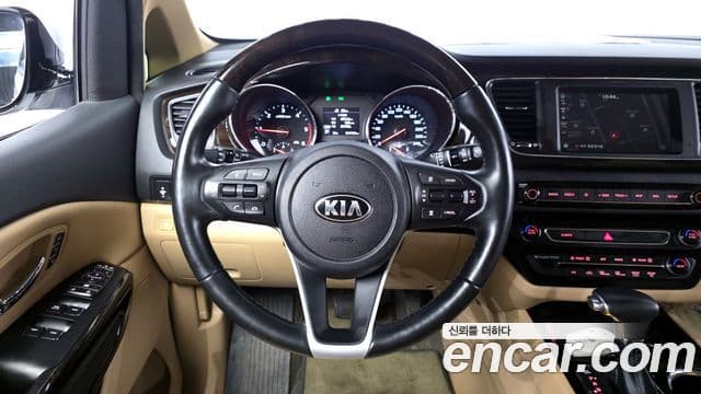 Kia The / новый New Carnival President, 2019 14