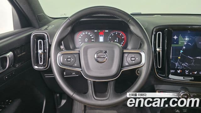 Volvo XC40 B4 Inscription, 2021 13