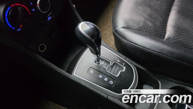 Hyundai Accent(новый кузов / новое поколение) Wit дизель 1.6 VGT Smart, 2014 9