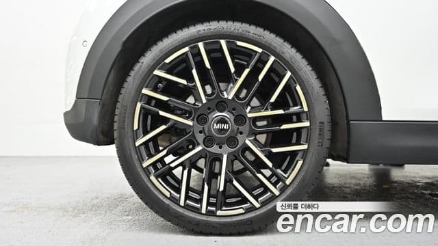 Mini Cooper S 4세대 favored, 2025 все фото