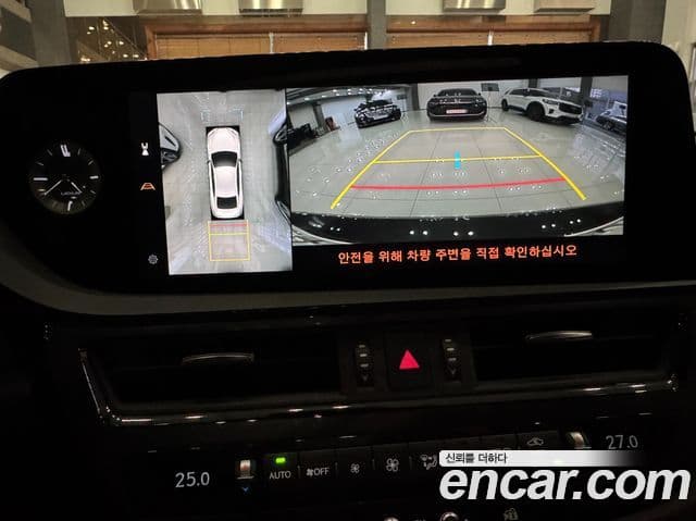 Lexus ES300h 7세대 Executive, 2025 17