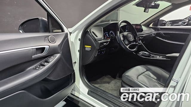 Hyundai Sonata (DN8) Premium Family, 2020 11