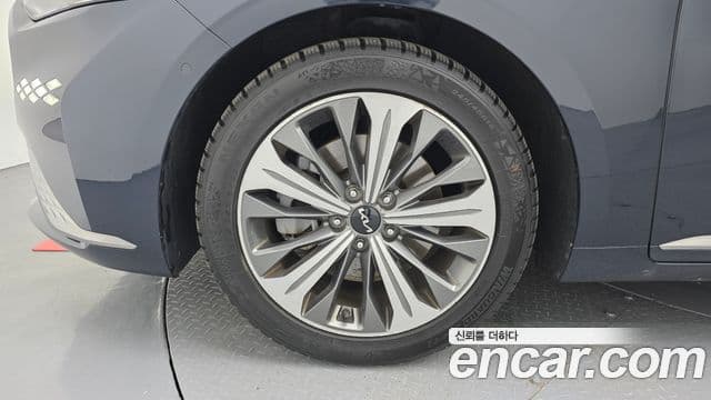 Kia K8 Signature, 2022 все фото