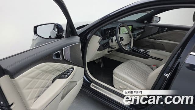 Kia K8 Signature, 2022 10