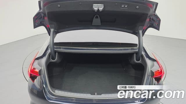 Kia K8 Signature, 2022 20