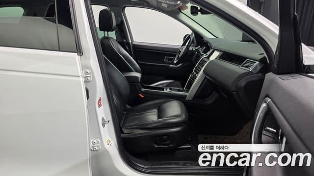 Land Rover Discovery Sport 2.0 TD4 SE, 2018 10