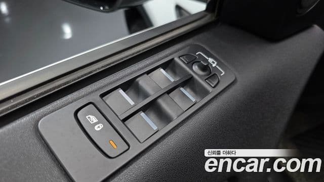 Land Rover Discovery Sport 2.0 TD4 SE, 2018 17