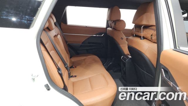 KG모빌리티(SsangYong) Torres T7, 2023 12