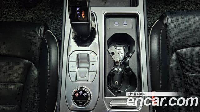 KG모빌리티(SsangYong) Rexton New Arena The / новый чёрный, 2024 9