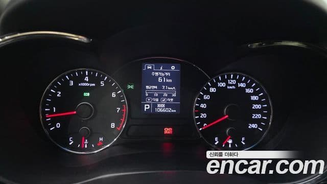 Kia K3 Trendy, 2013 8