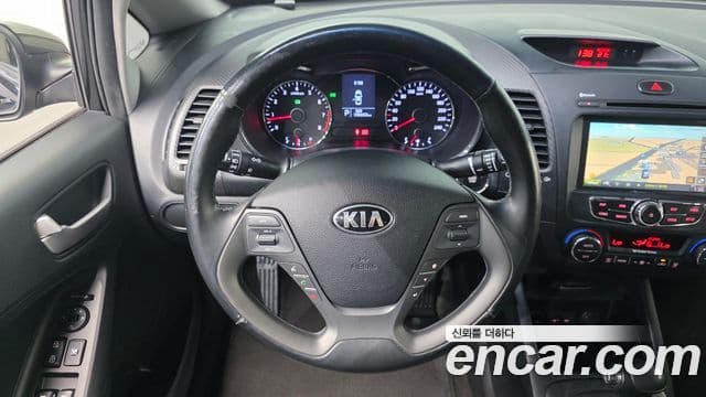 Kia K3 Trendy, 2013 14