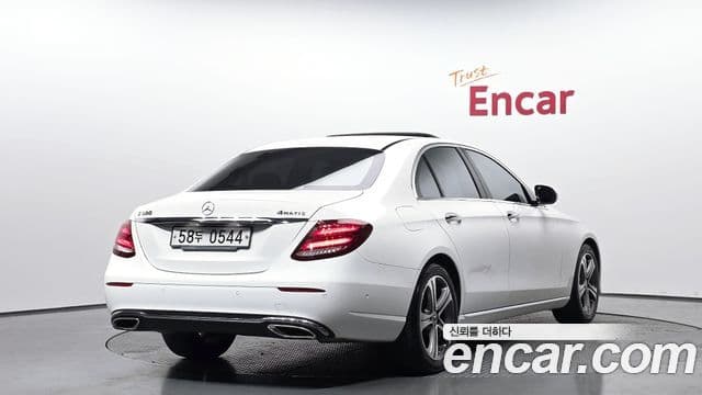 Mercedes-Benz E-класс W213 Avantgarde, 2019 2