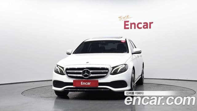 Mercedes-Benz E-класс W213 Avantgarde, 2019 3