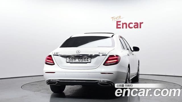 Mercedes-Benz E-класс W213 Avantgarde, 2019 4