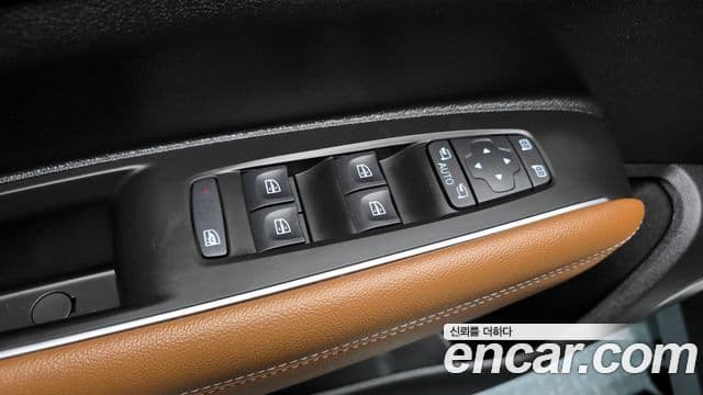 Renault Korea(Samsung) The / новый New QM6 2.0 LPe RE Signature 2WD, 2021 18