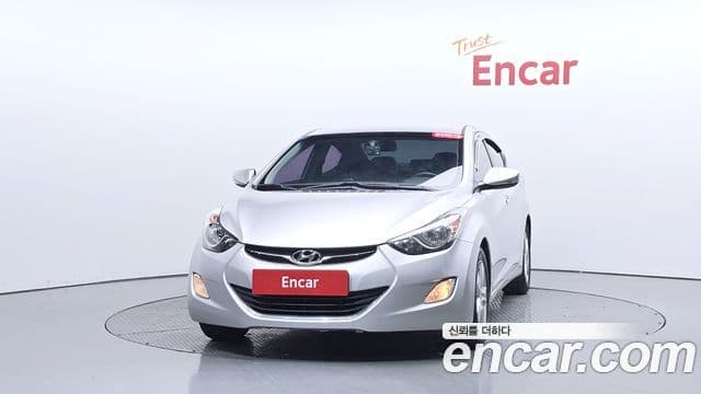 Hyundai Avante MD Premier, 2011 3