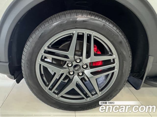 Ford Explorer 6세대 2.3 ST-Line 4WD, 2025 все фото