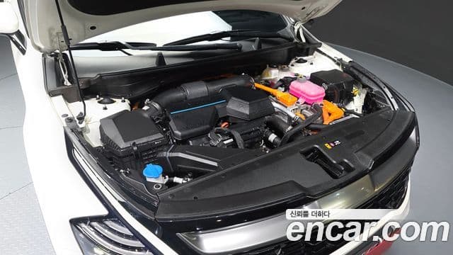 Kia Sportage 5세대 гибрид Signature 2WD, 2024 6