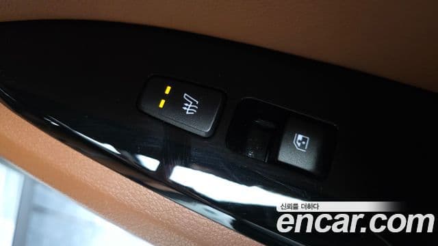 Kia Sportage 5세대 гибрид Signature 2WD, 2024 19